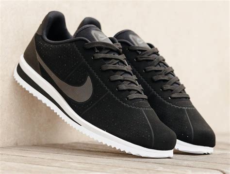 nike cortez ultra moire.